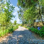 Villa With Pool Near Douro Valley *