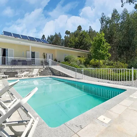 Villa With Pool Near Douro Valley Quintela