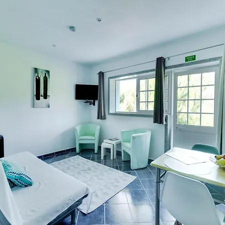 With Pool Near Douro Valley * Quintela (Vinhais)