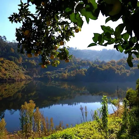 Vila With Pool Near Douro Valley
