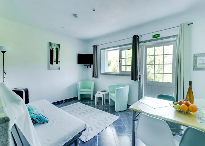 With Pool Near Douro Valley * Quintela (Vinhais)