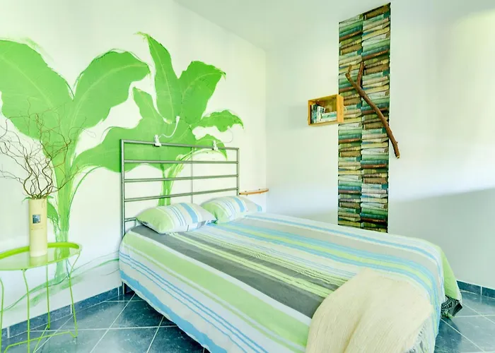 With Pool Near Douro Valley Quintela (Vinhais)