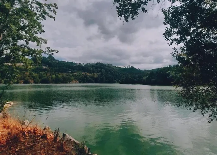 With Pool Near Douro Valley ヴィラ